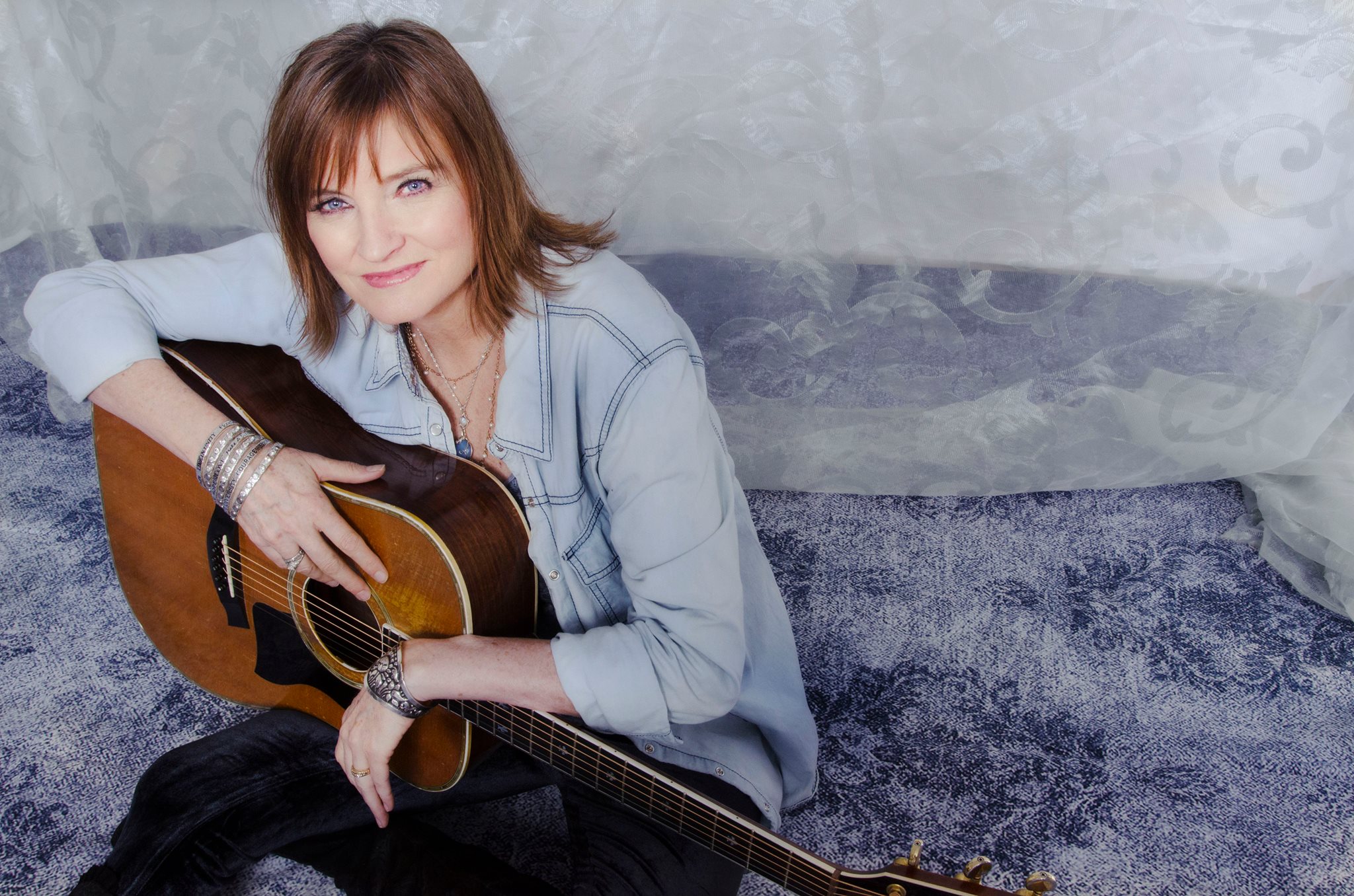True Texas Tunes at Lake Austin | Christine Albert