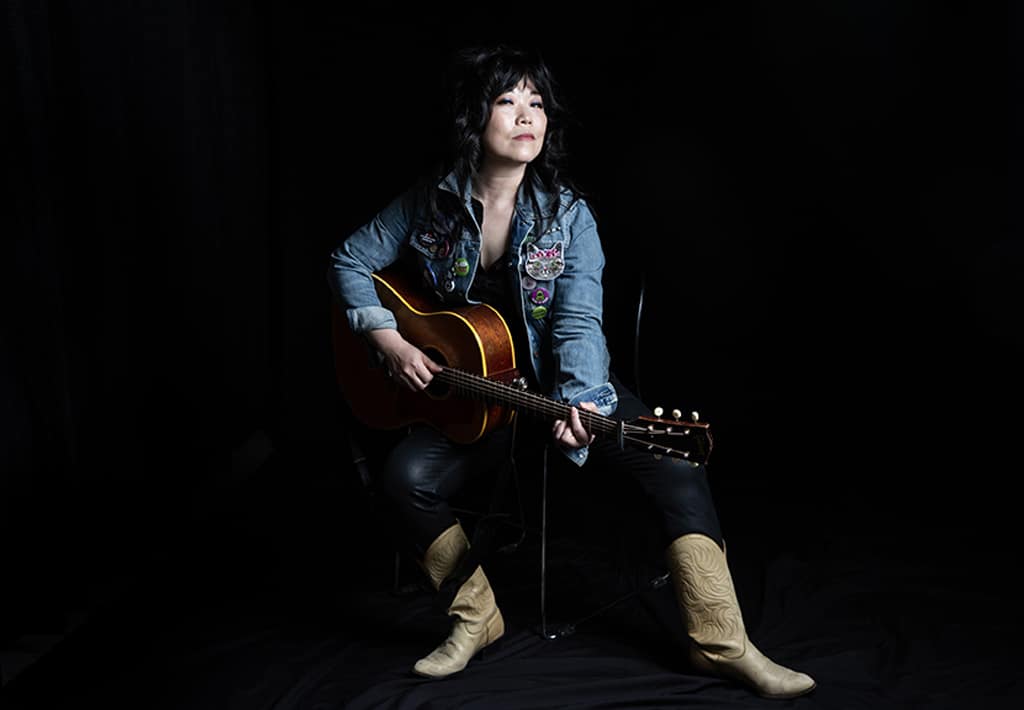 True Texas Tunes at Lake Austin | BettySoo